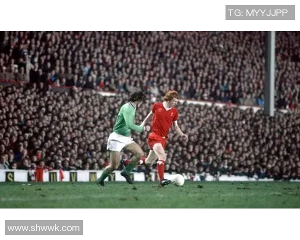 巴黎背后的故事：从少年到巨星之路