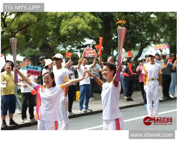 亚运会火炬接力开启，中国运动员担任首棒火炬手